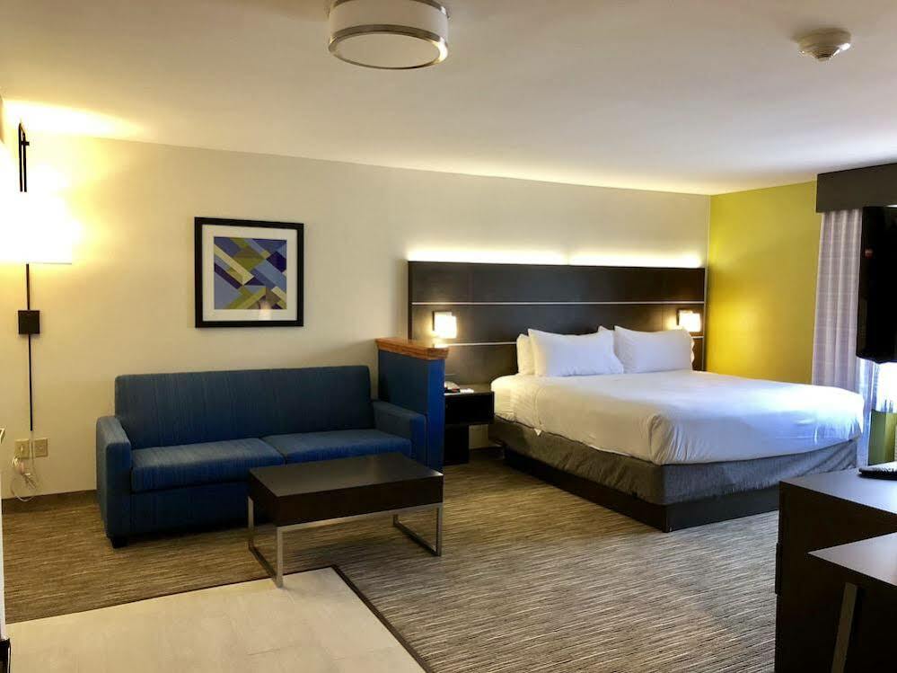 Holiday Inn Express Great Barrington By Ihg Exteriér fotografie